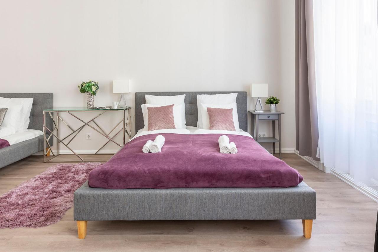 Exclusive Downtown Apartment In The Heart Of บูดาเปสต์ ภายนอก รูปภาพ